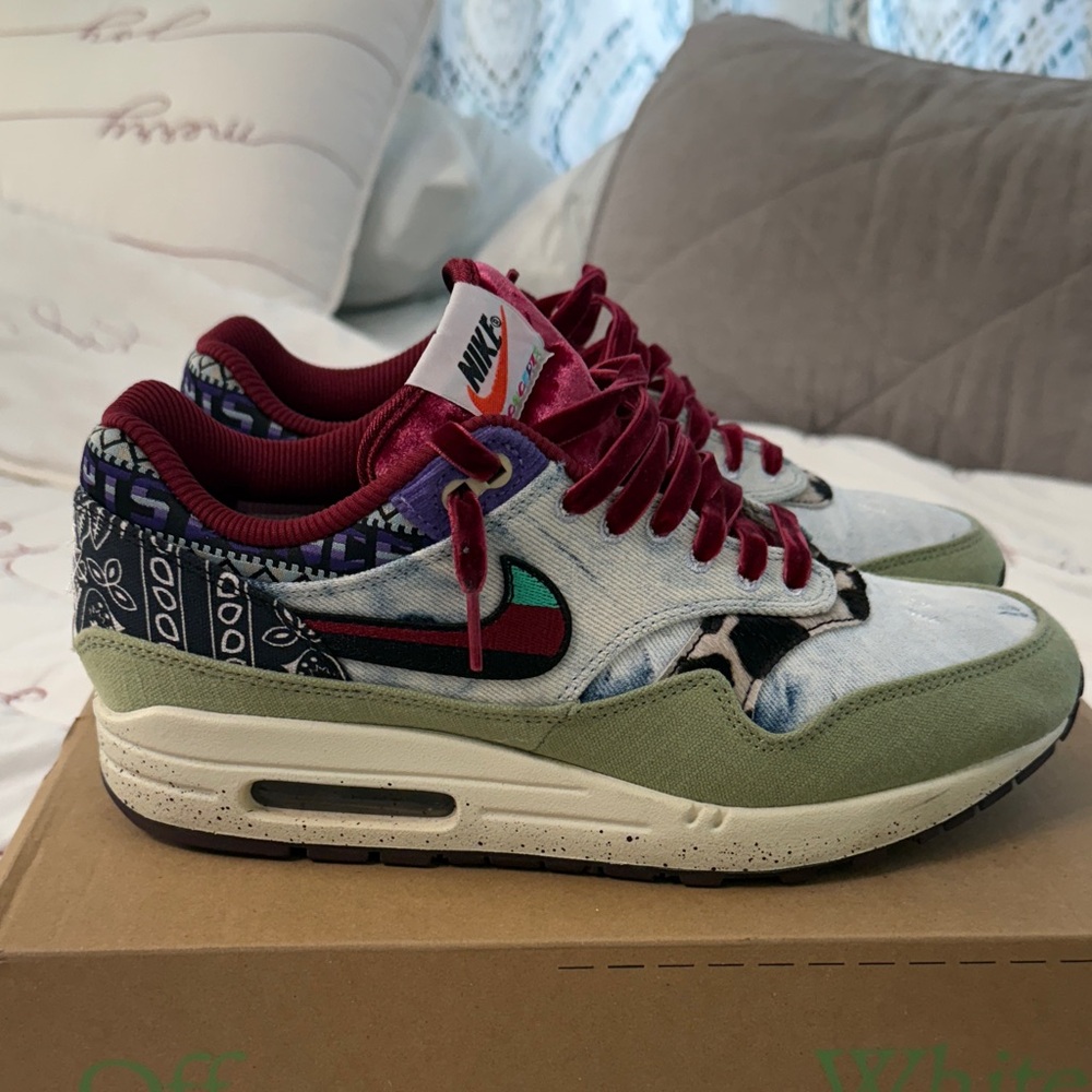 Nike Air Max Concepts  9.5